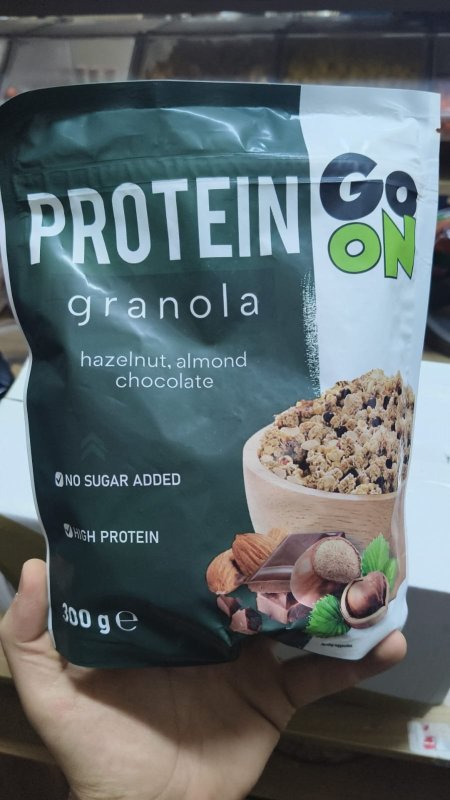 جرانولا بروتين بنكهه الشوكولاته