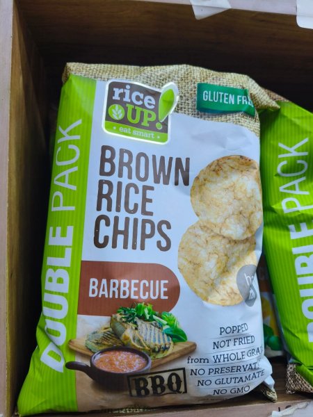 شبس الارز البني بطعم الباربيكيو